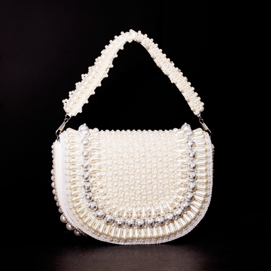 Pearl Pakizaa clutch