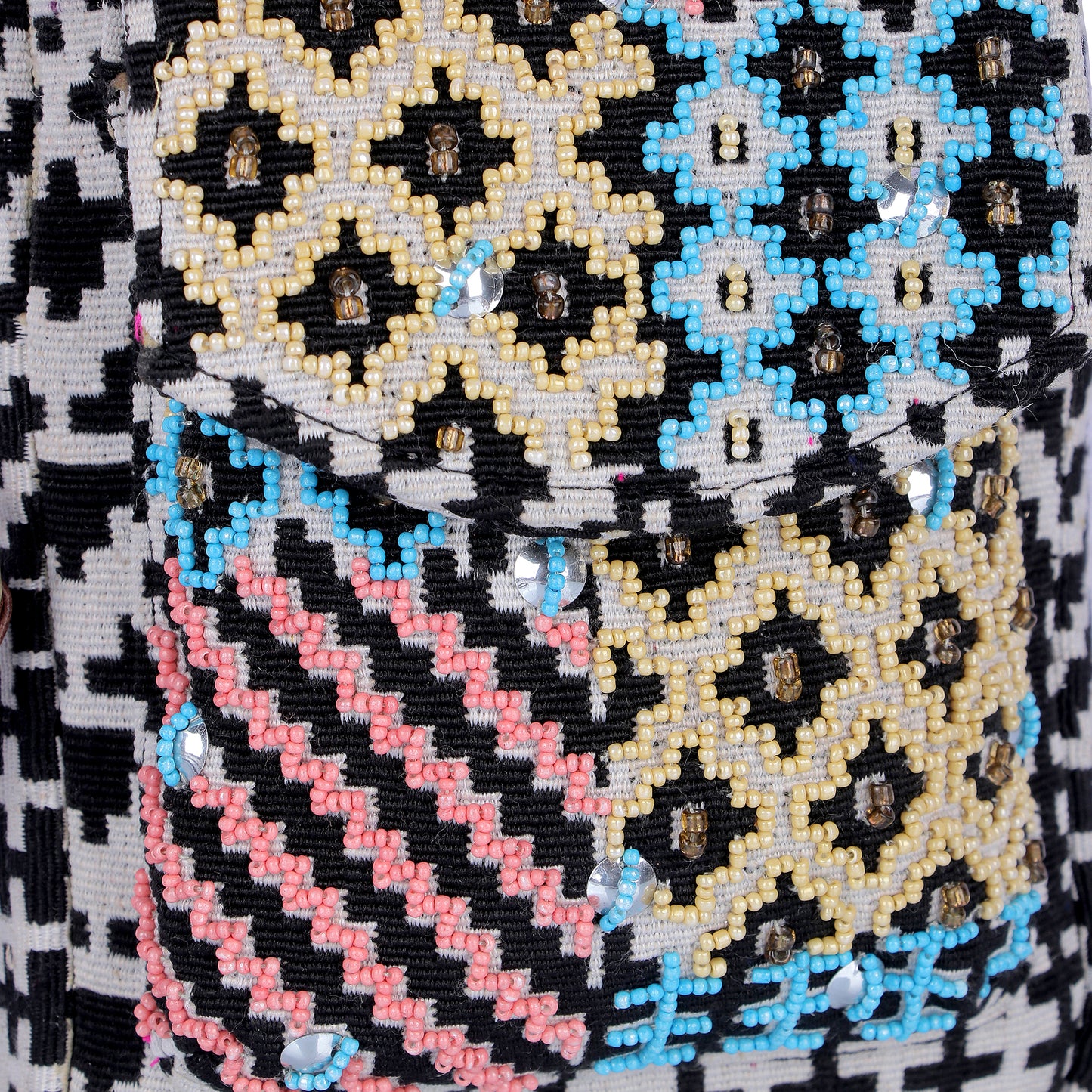 Mobile boho sling pouch