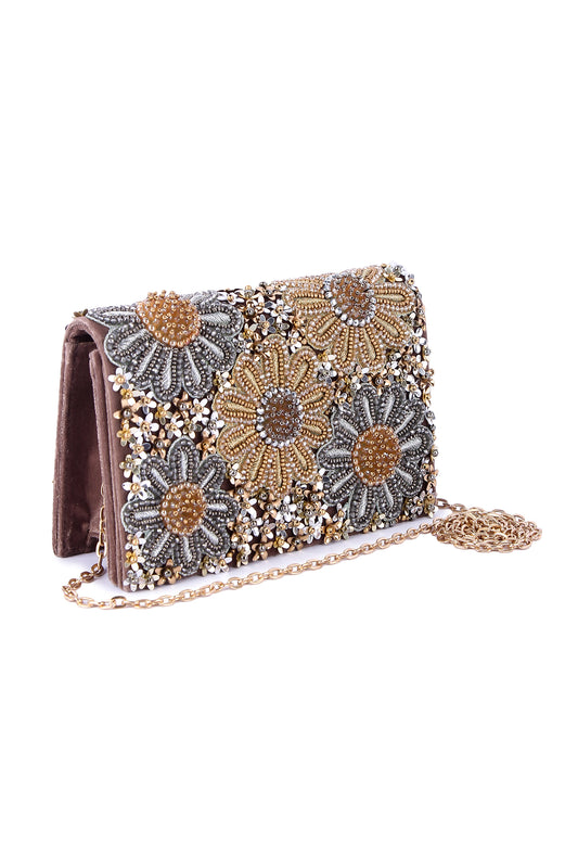 Sufiyaana flower clutch