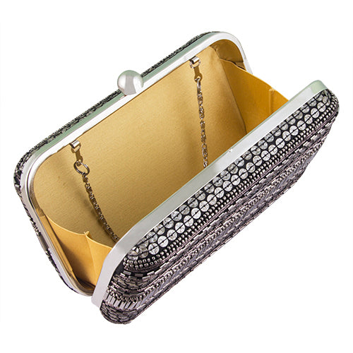 Sequineed clutch