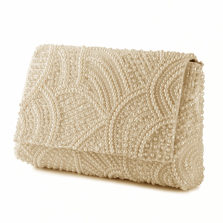 All pearl beauty clutch