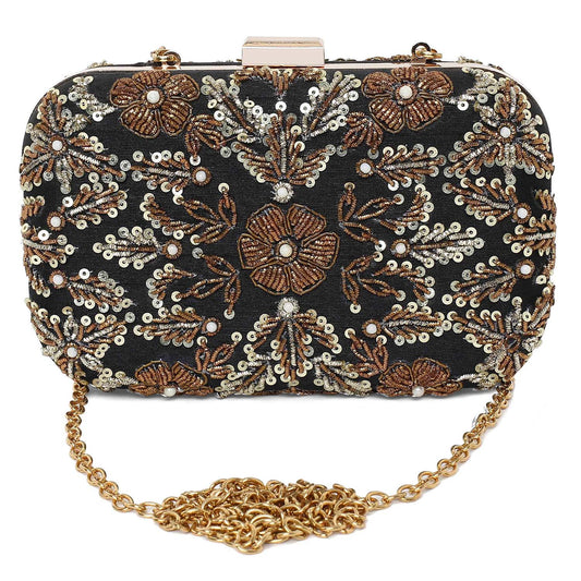 Black bazooka clutch