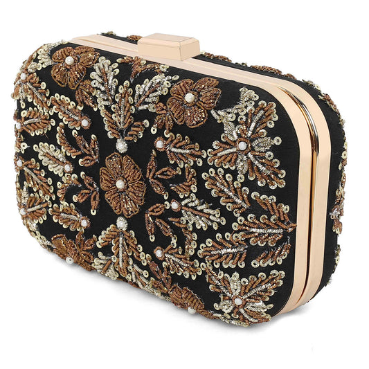 Black bazooka clutch