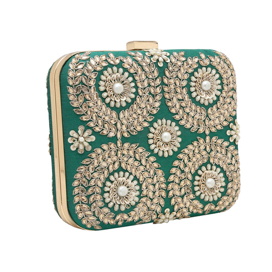 Green lush clutch