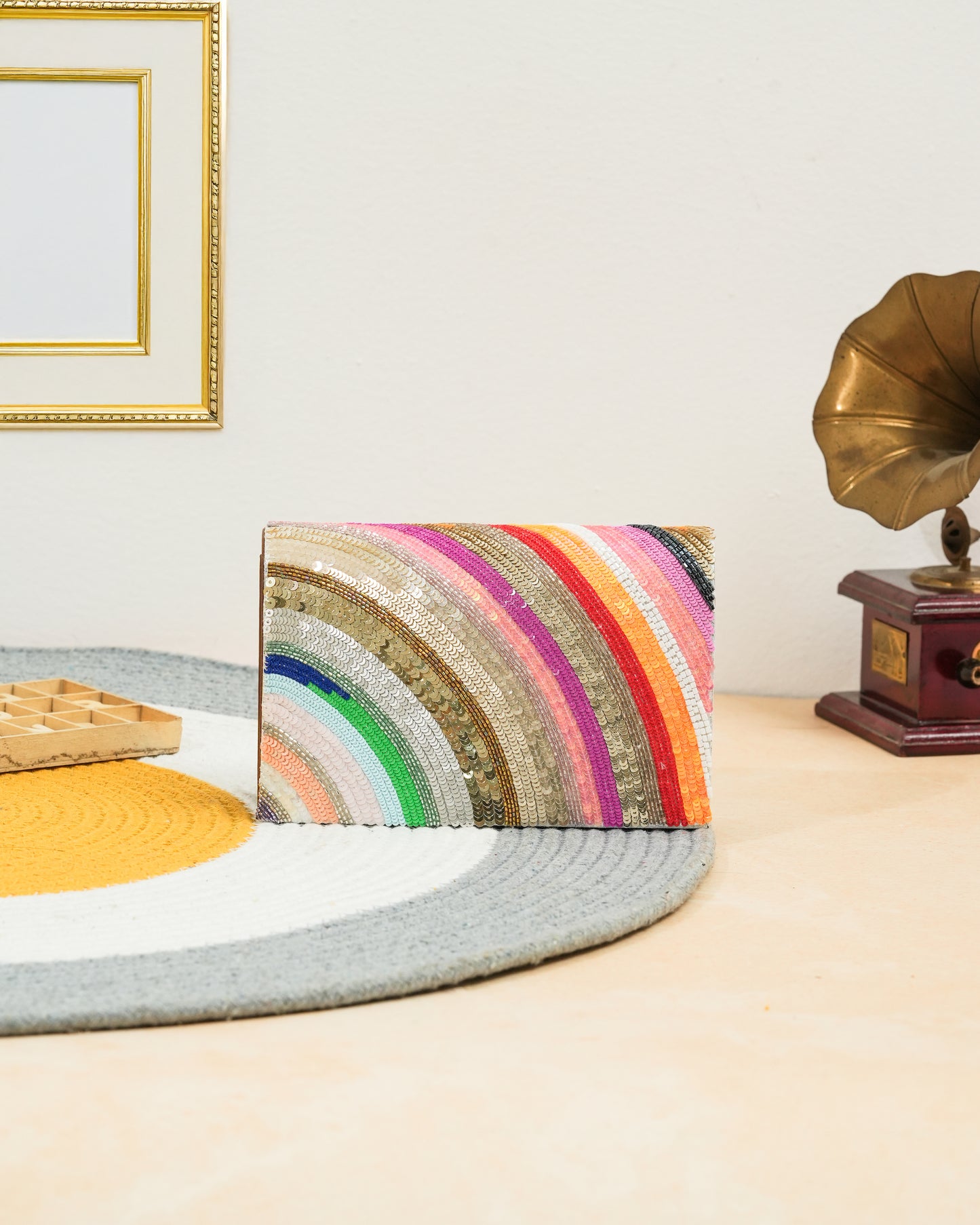 Over the rainbow clutch
