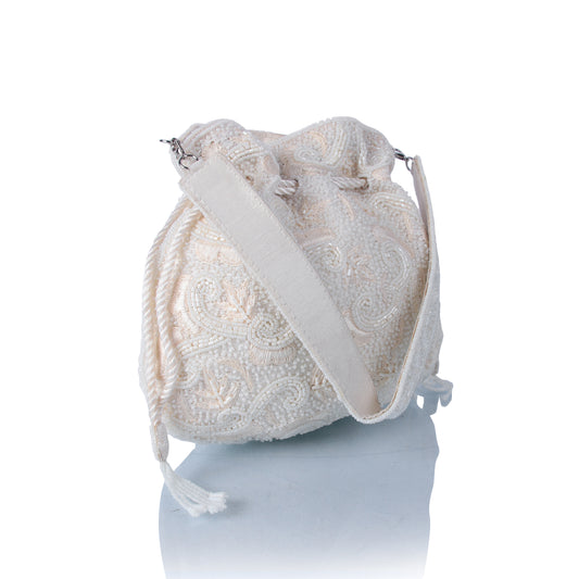Daisy white potli bag