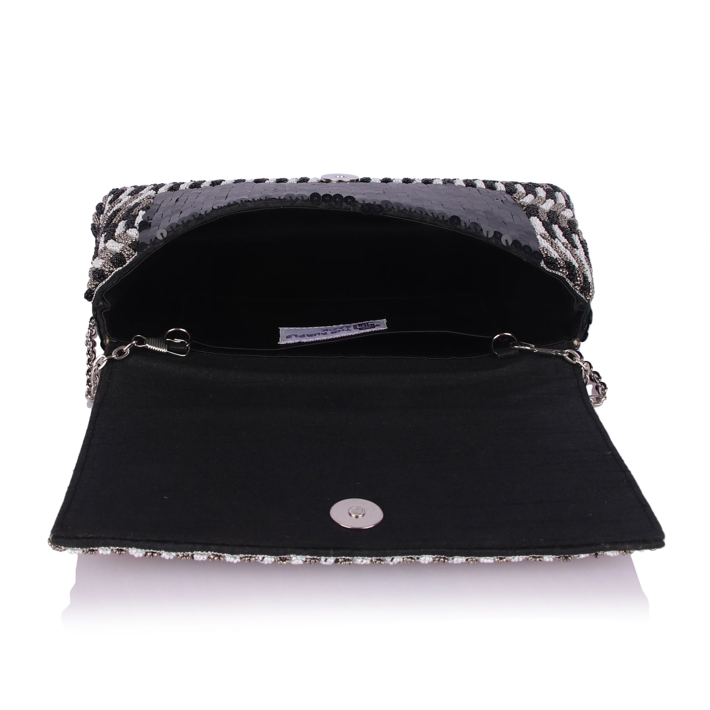 Mukaali black clutch
