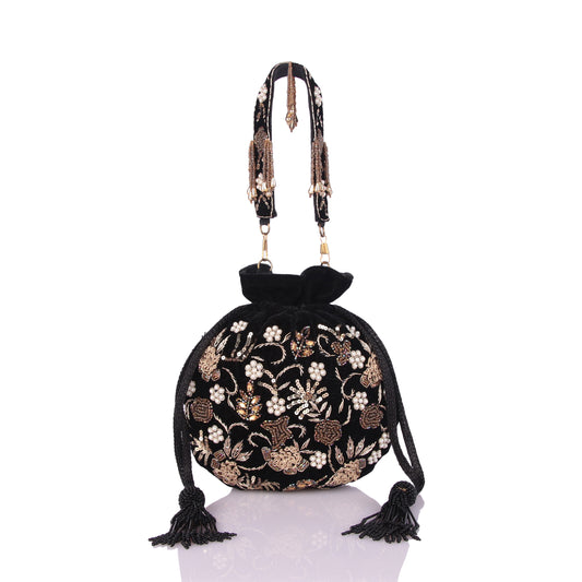Inaayat potli bag
