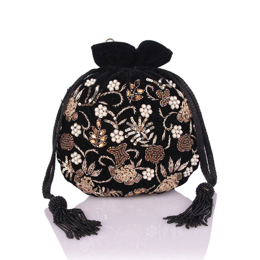 Inaayat potli bag