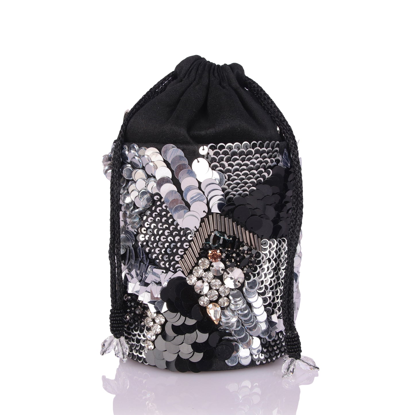Evena beauty bucket potli