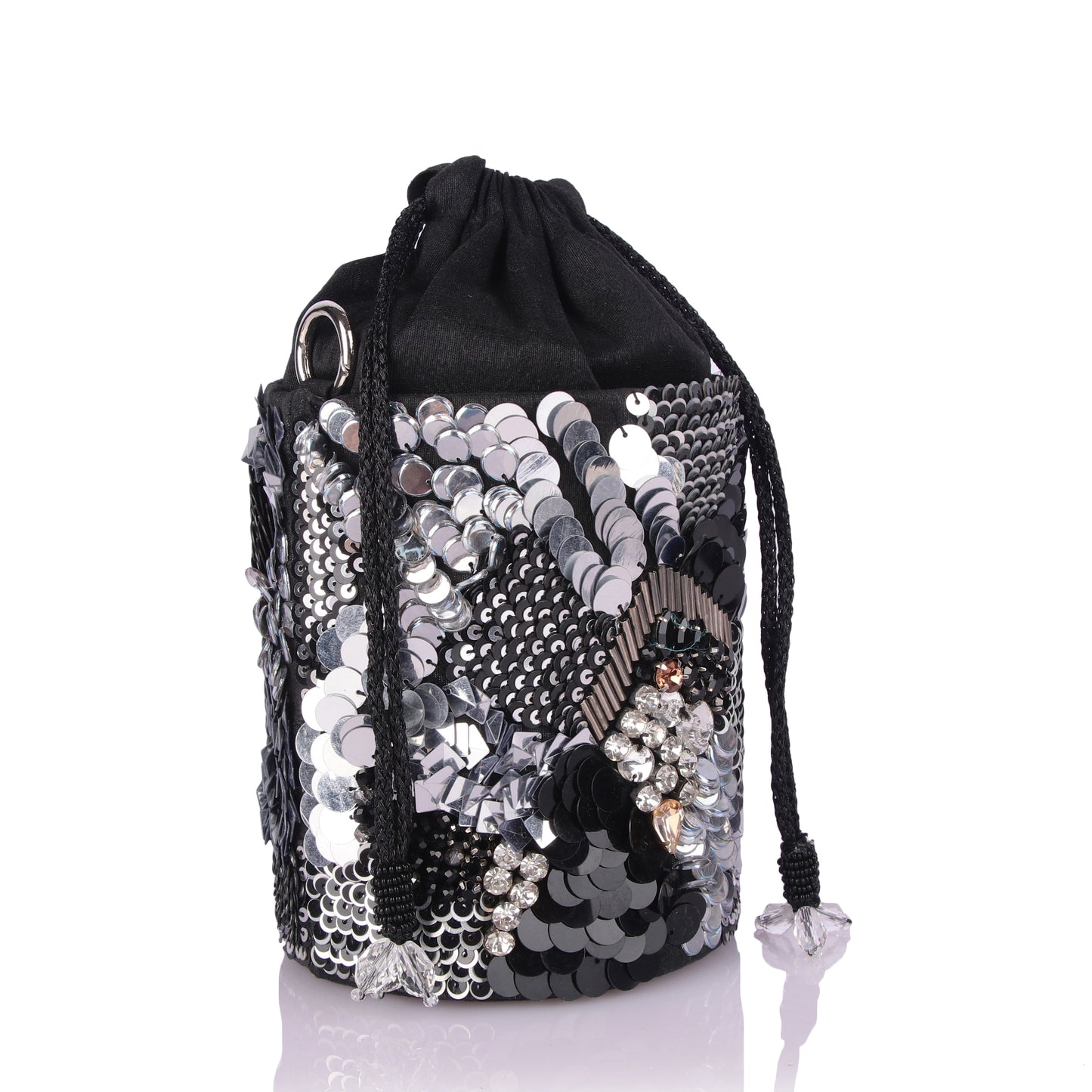 Evena beauty bucket potli