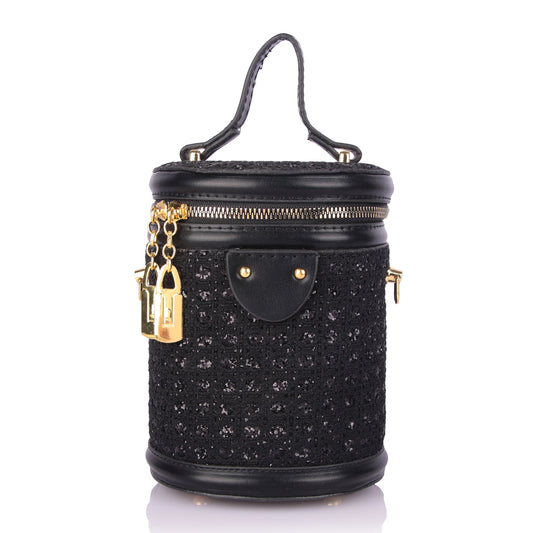 Raven rattan bag