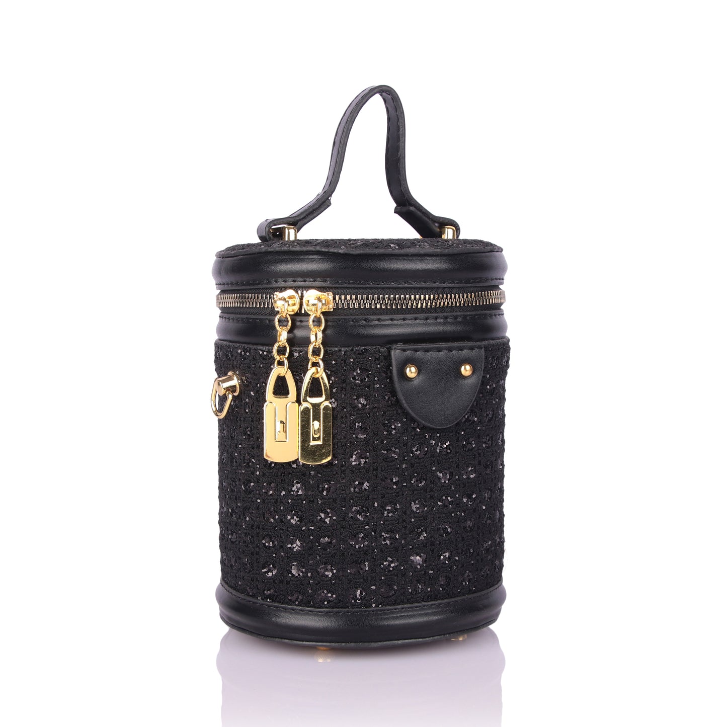 Raven rattan bag