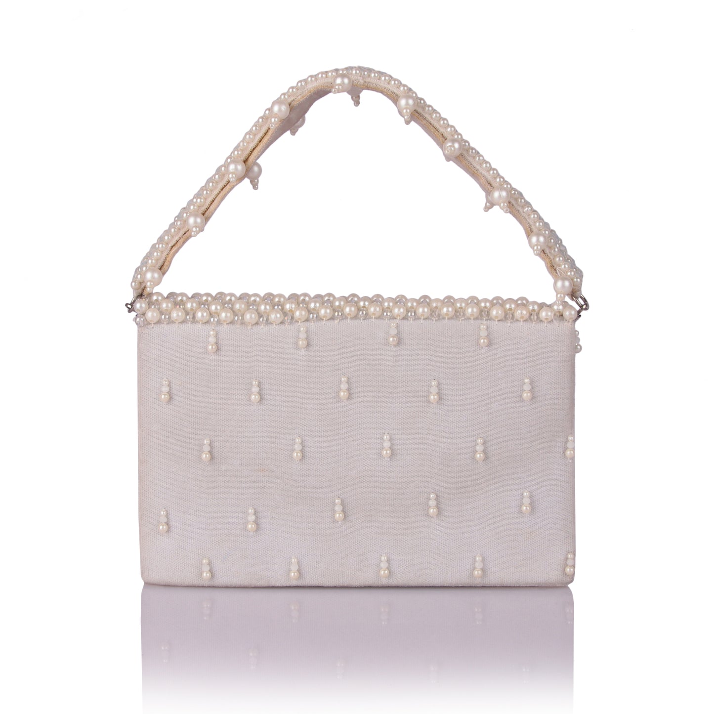 Pearl hanging clutch