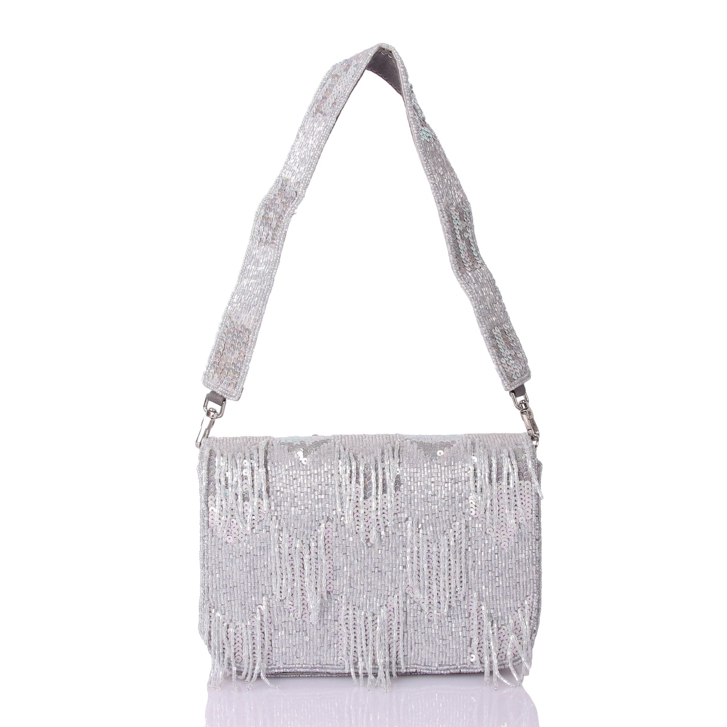 Selver tassel clutch