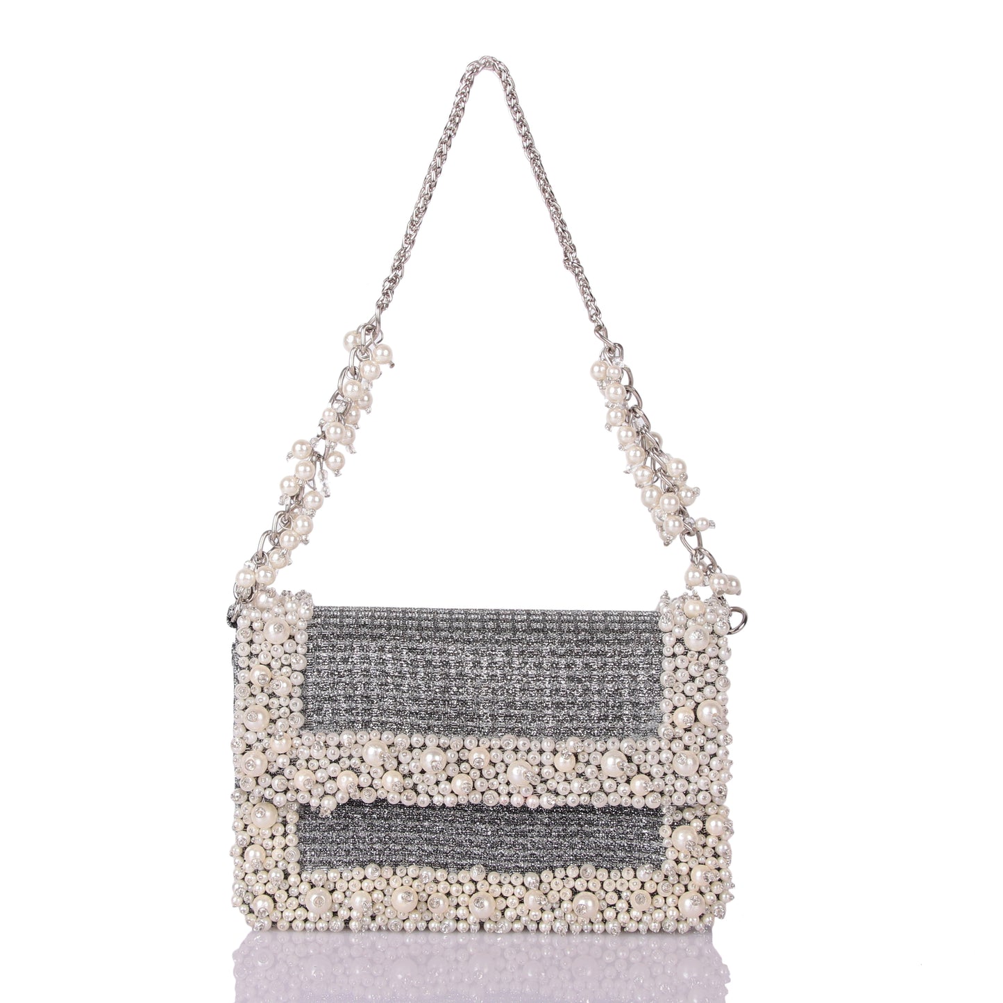 Grey pearl clutch