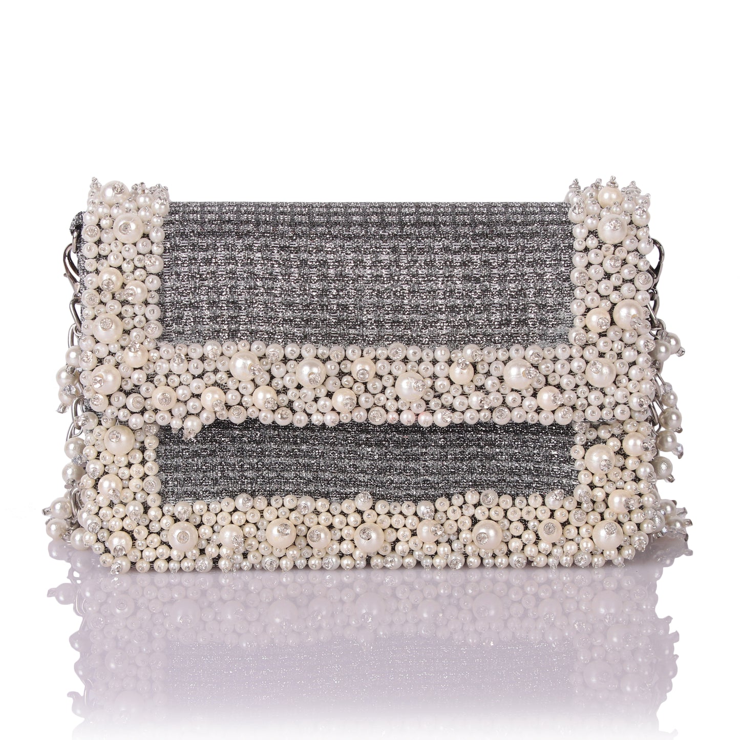 Grey pearl clutch