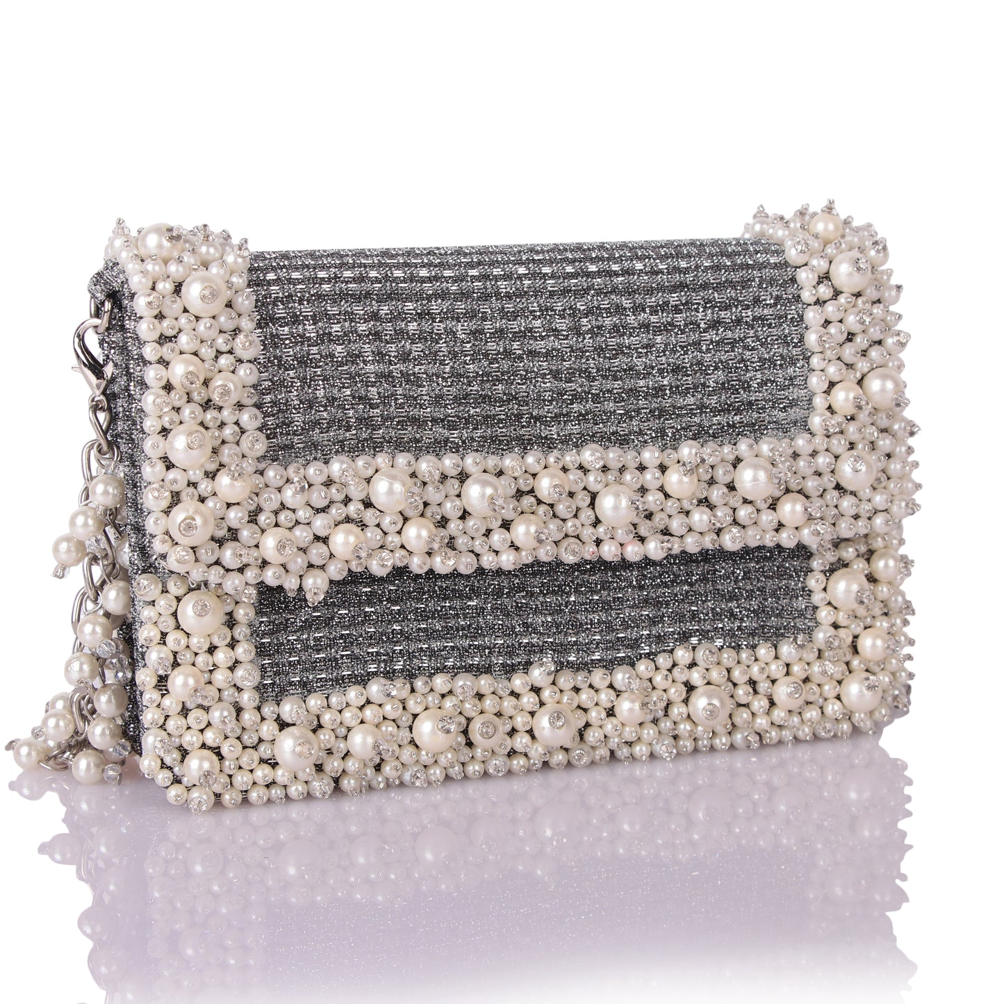 Grey pearl clutch