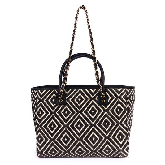 Diamond pattern tote bag