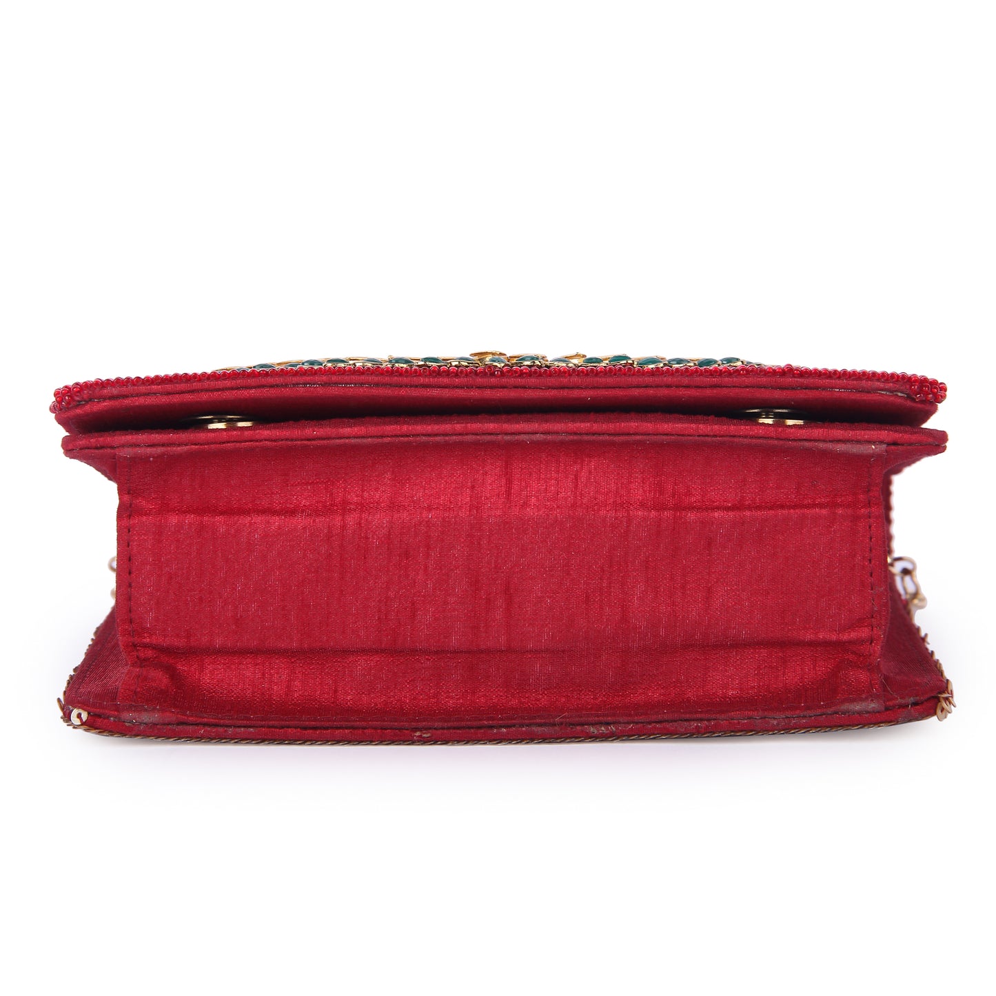 Aveera clutch