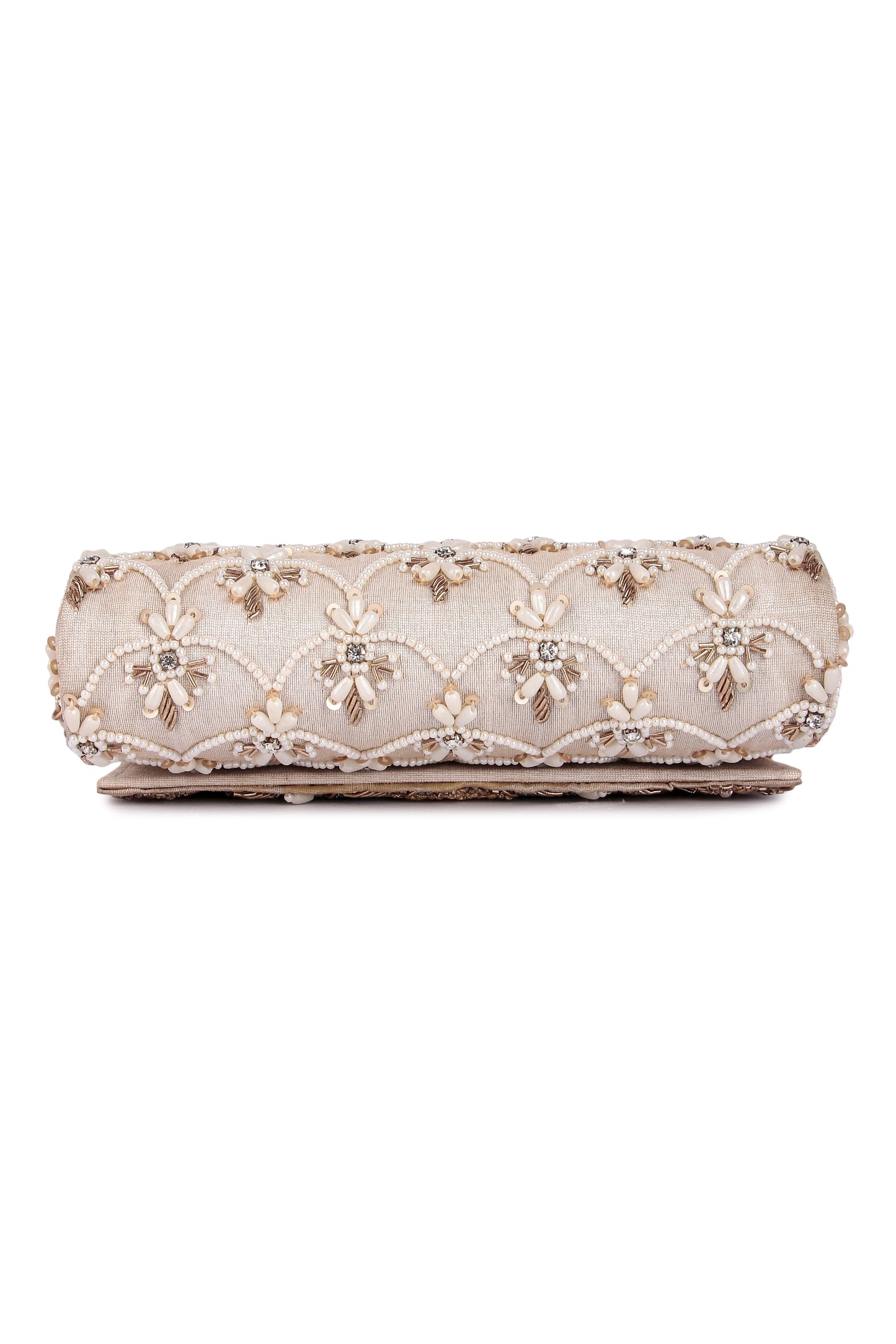 Classy subtle clutch