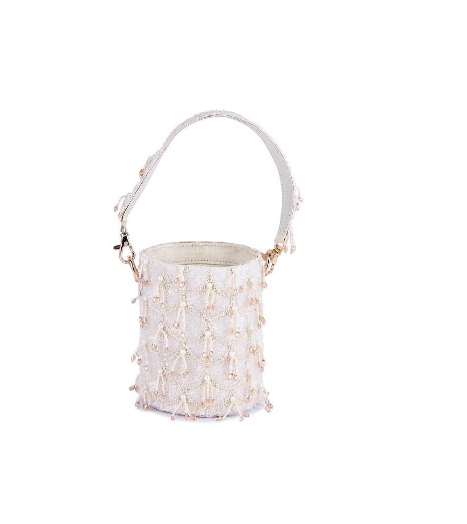 Bucket white zing potli