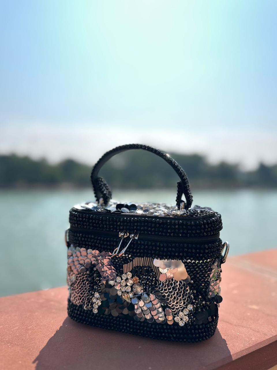 Sheeny gloss vanity bag